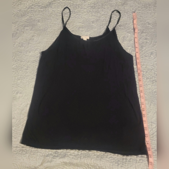 💜4/$20💜Gap tank top - Picture 1 of 3